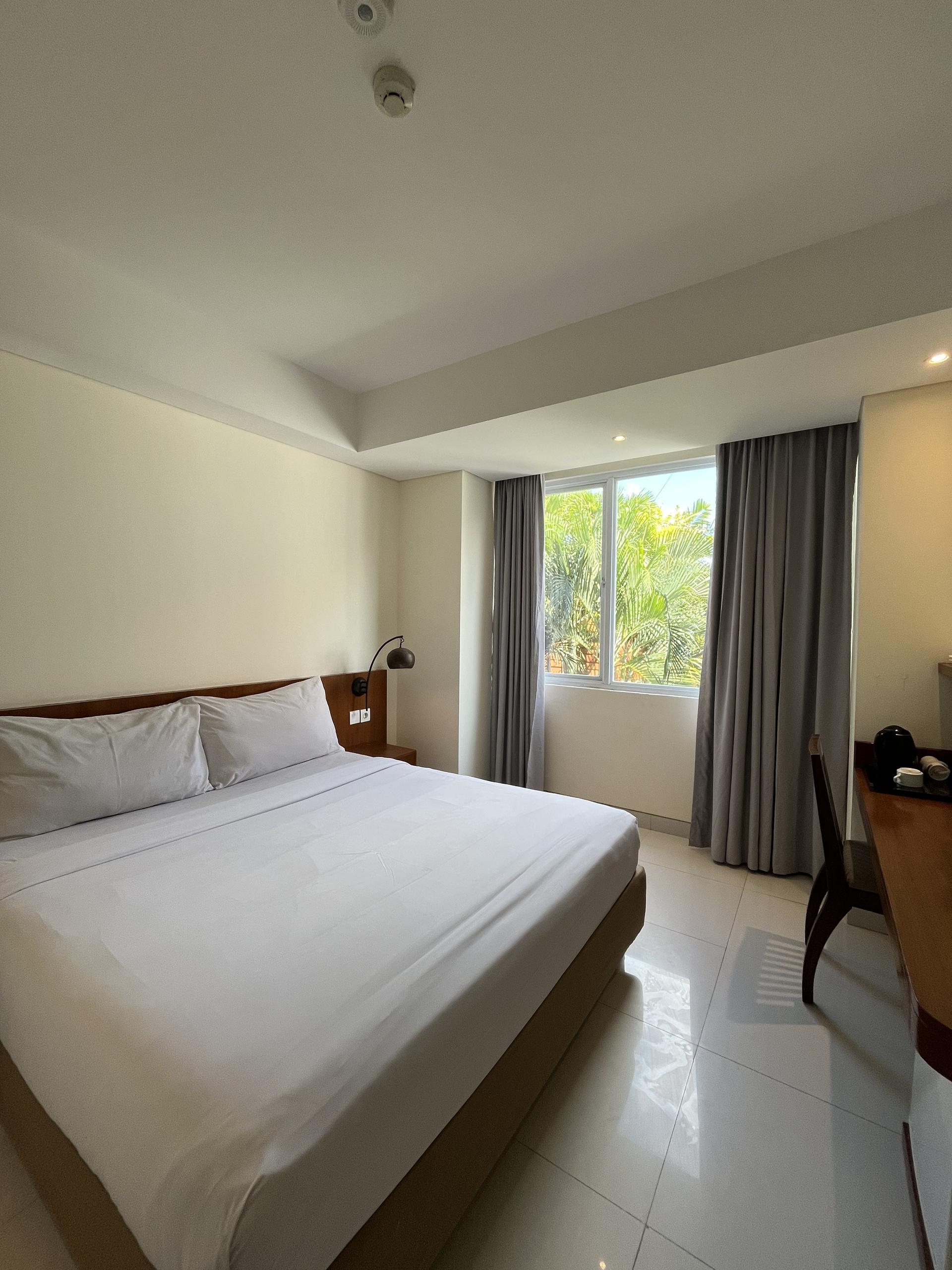 Deluxe Room Bed
